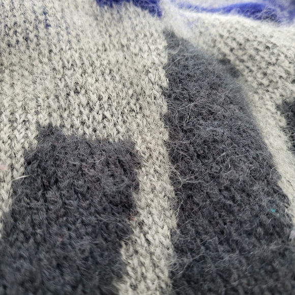 Vintage 1980s Mohair Blend Oversized Thick Fuzzy Blazer Style Cardigan Sweater - Picture 11 of 12